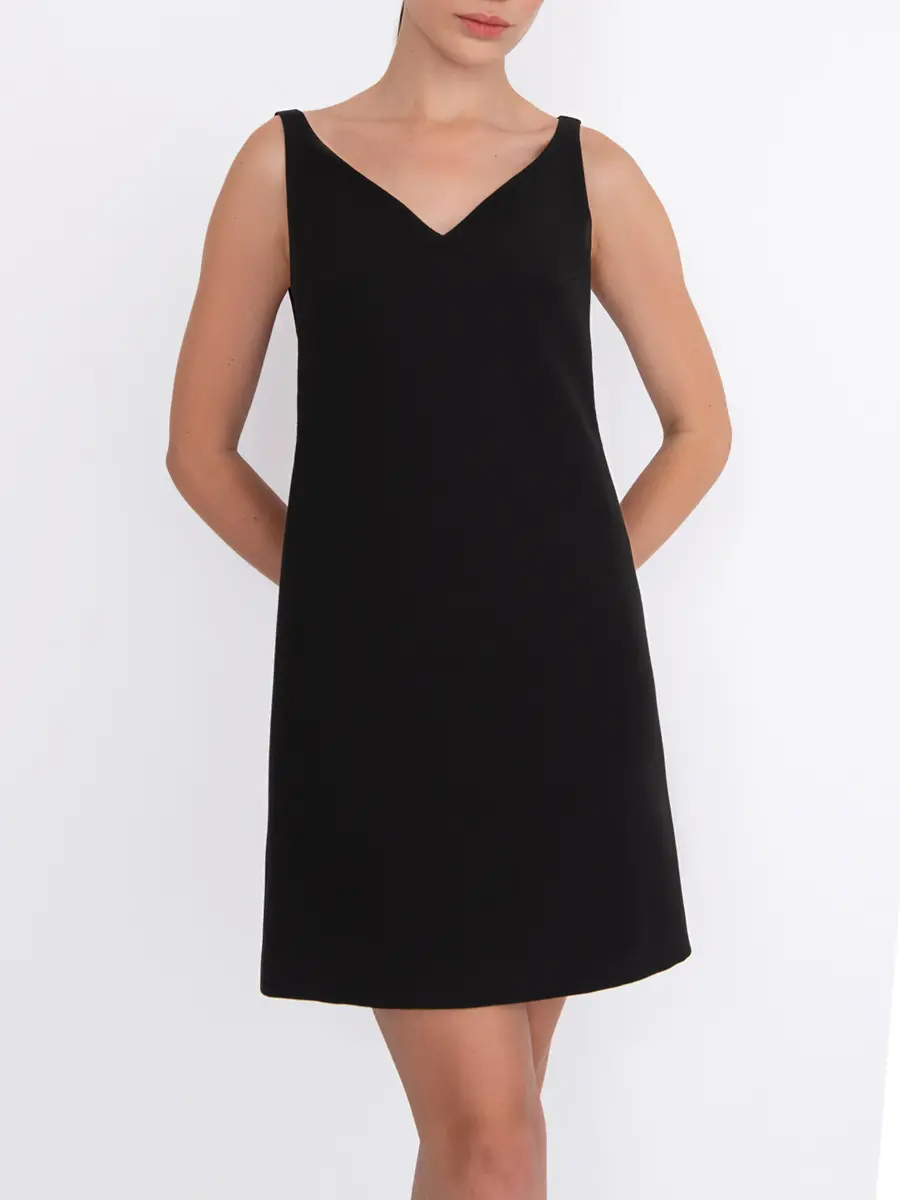 Платье с кружевом