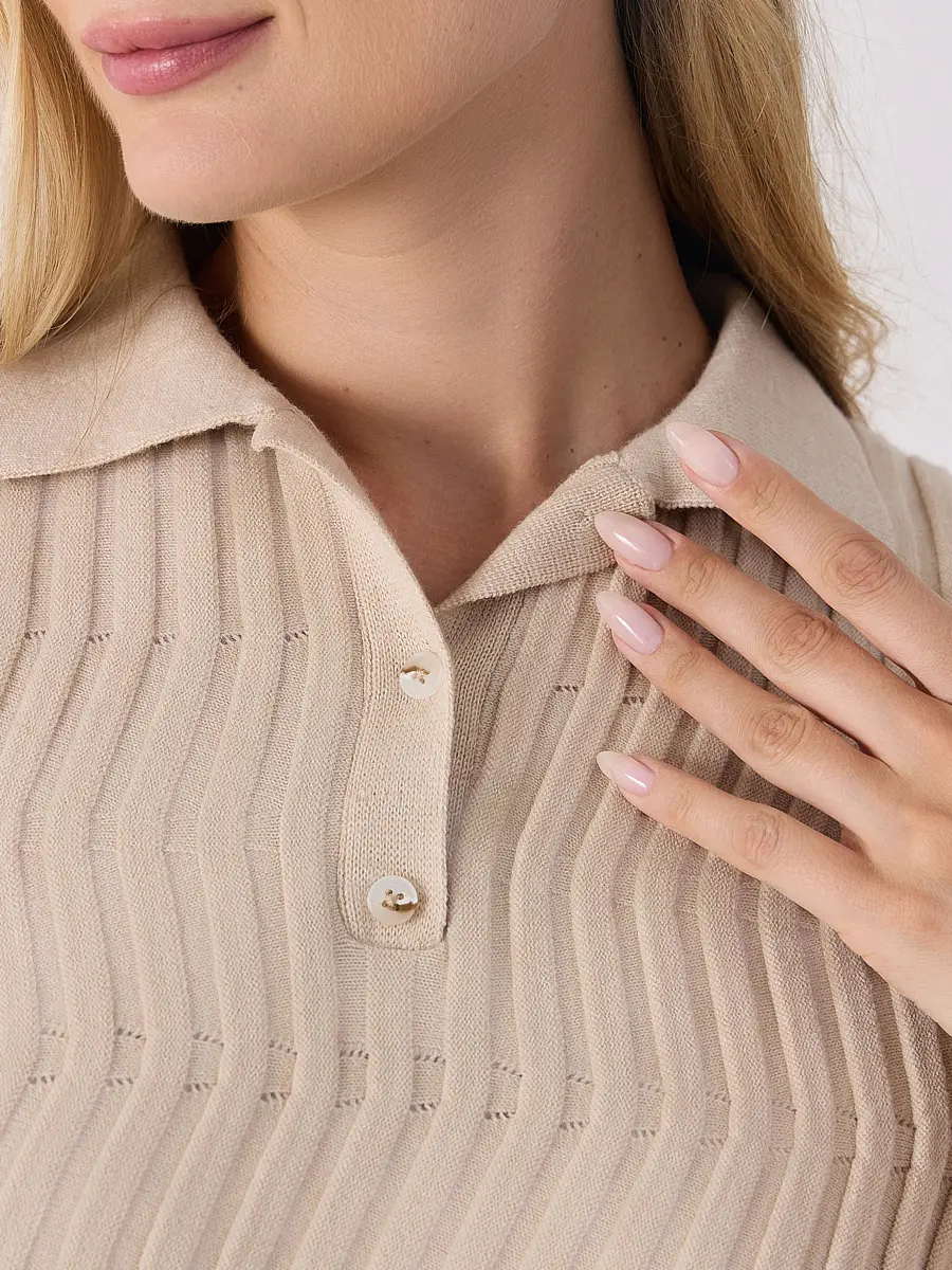 Поло из шерсти