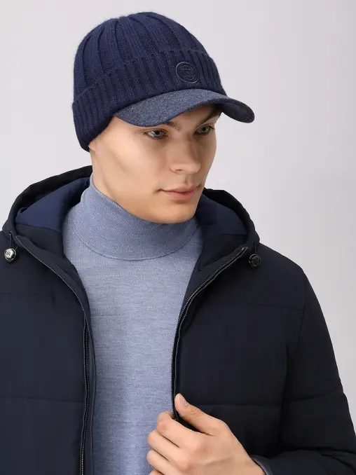 Шапка шерстяная с козырьком CUDGI