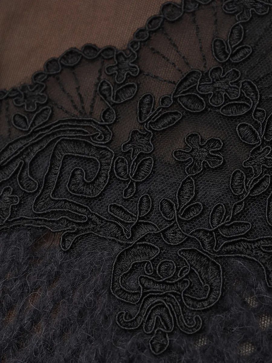 Джемпер с кружевом