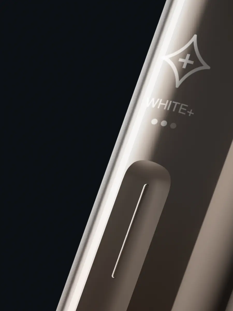 Отбеливающая зубная щетка BORK F760