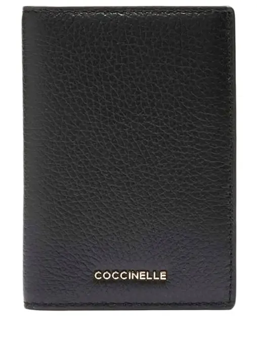 Обложка COCCINELLE