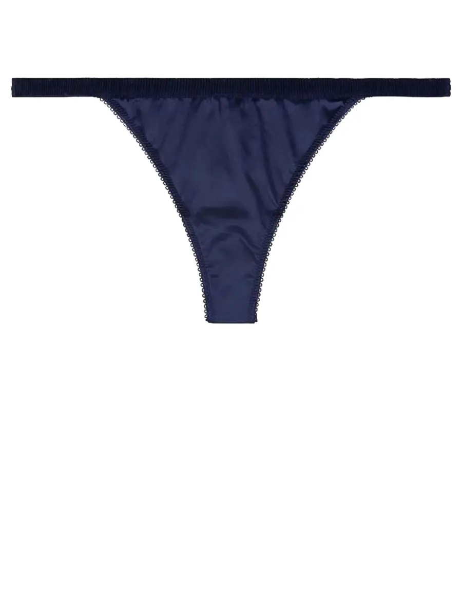 Трусы-стринг с кружевом