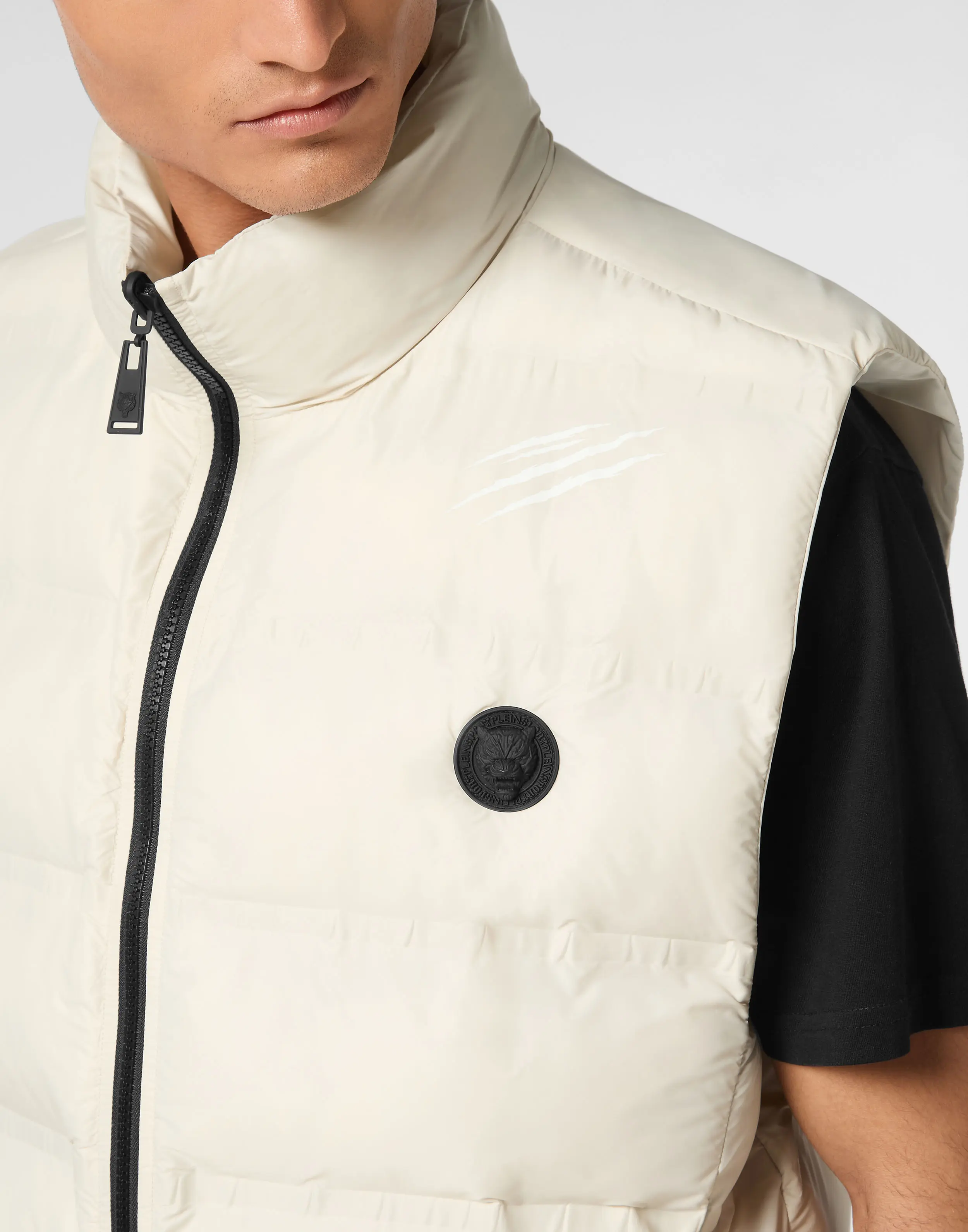 Жилет стеганый