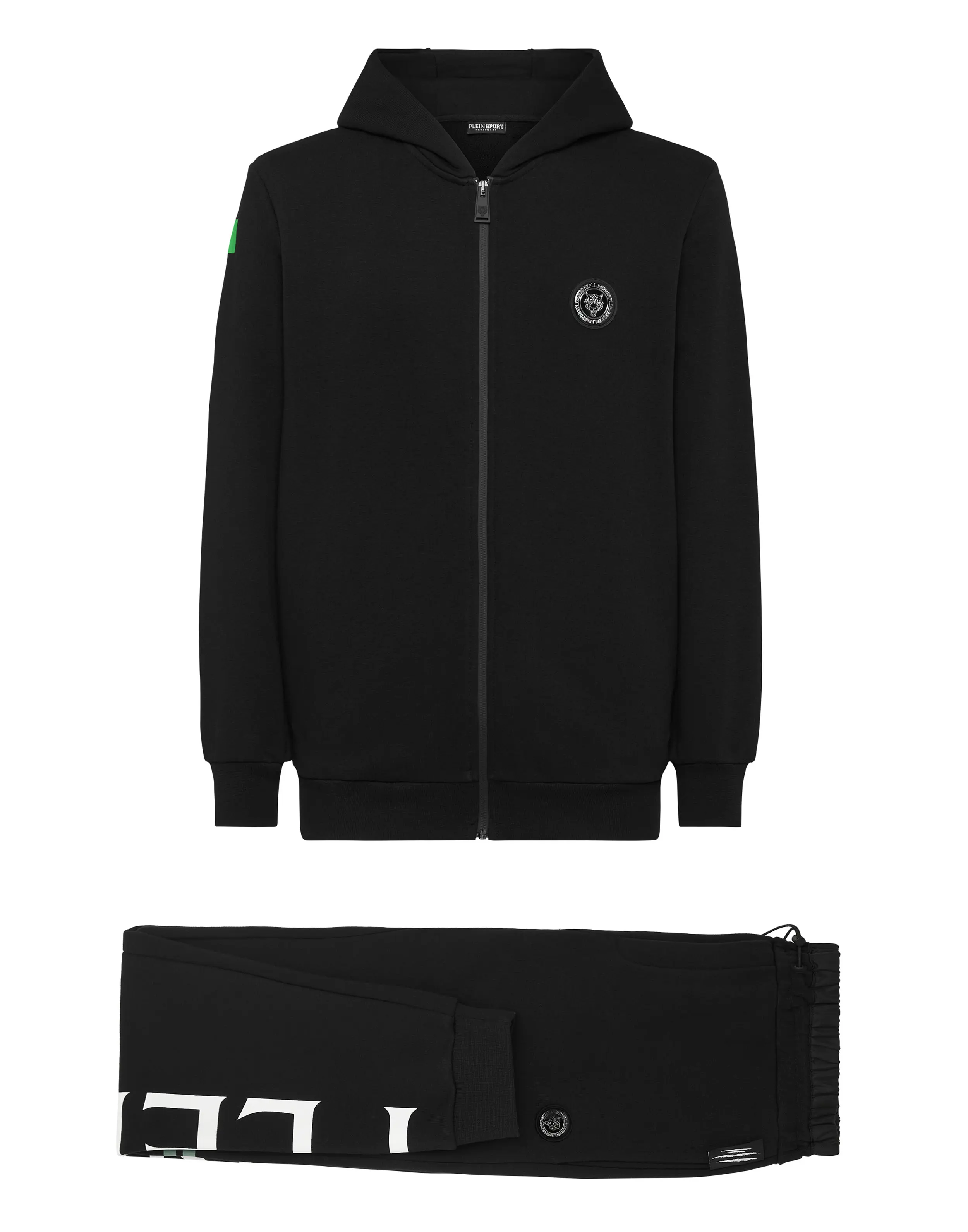 Костюм спортивный