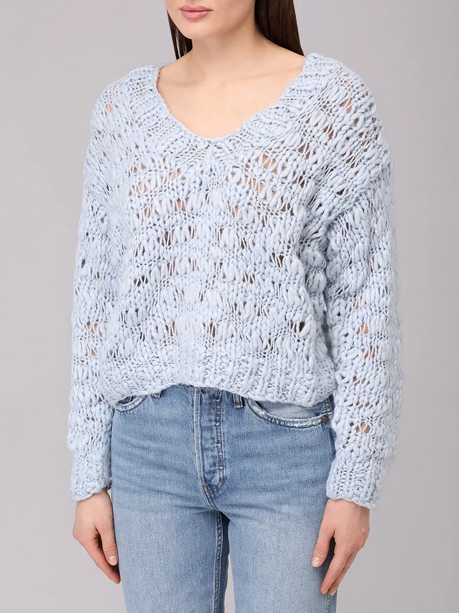 Пуловер вязаный