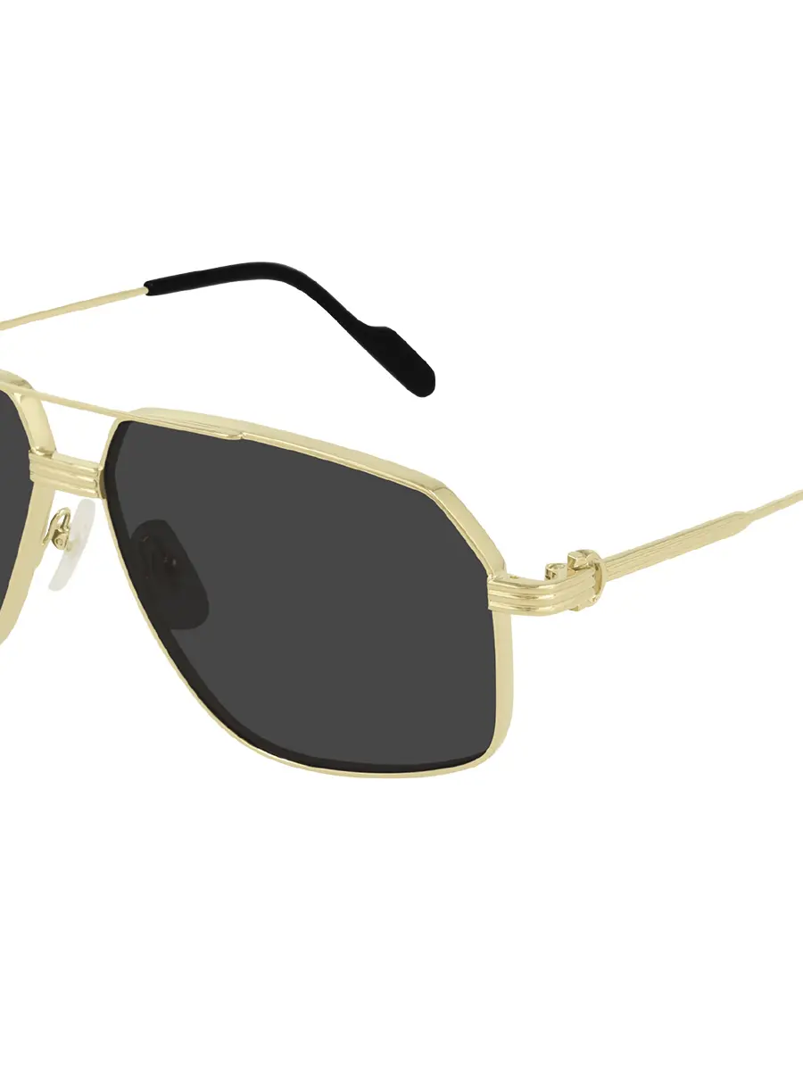 Очки солнцезащитные