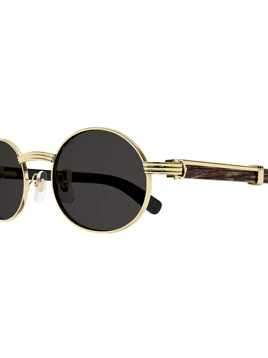 Очки солнцезащитные