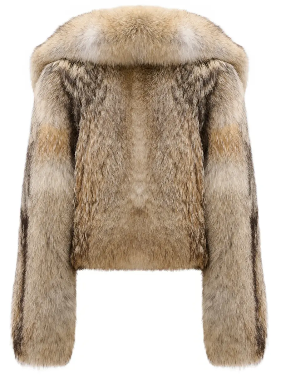 Жакет из меха волка