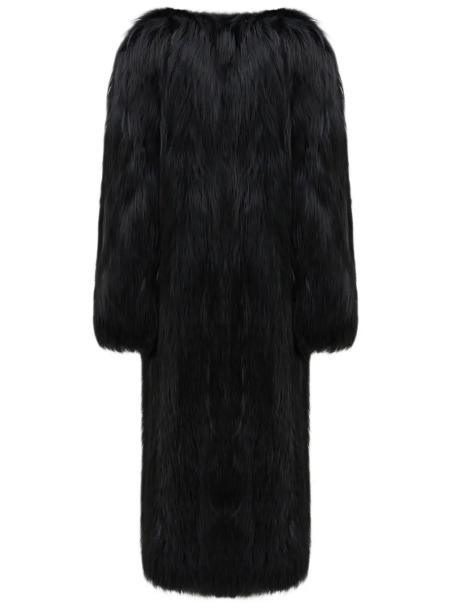 Шуба из меха лисы