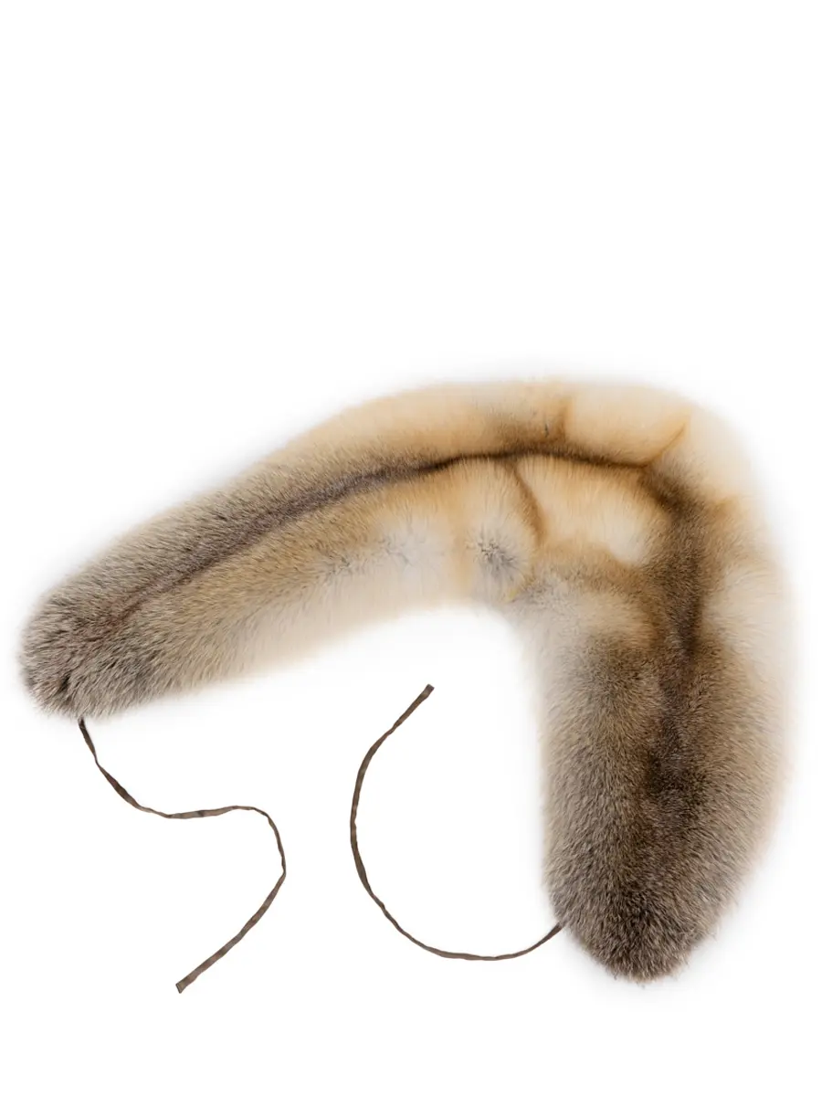 Воротник из меха лисы