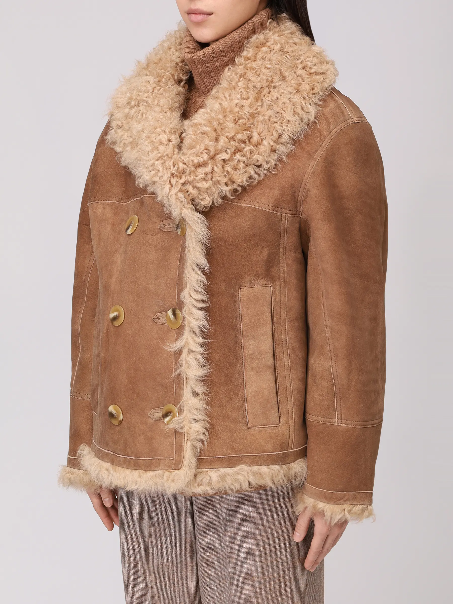 Дубленка двубортная