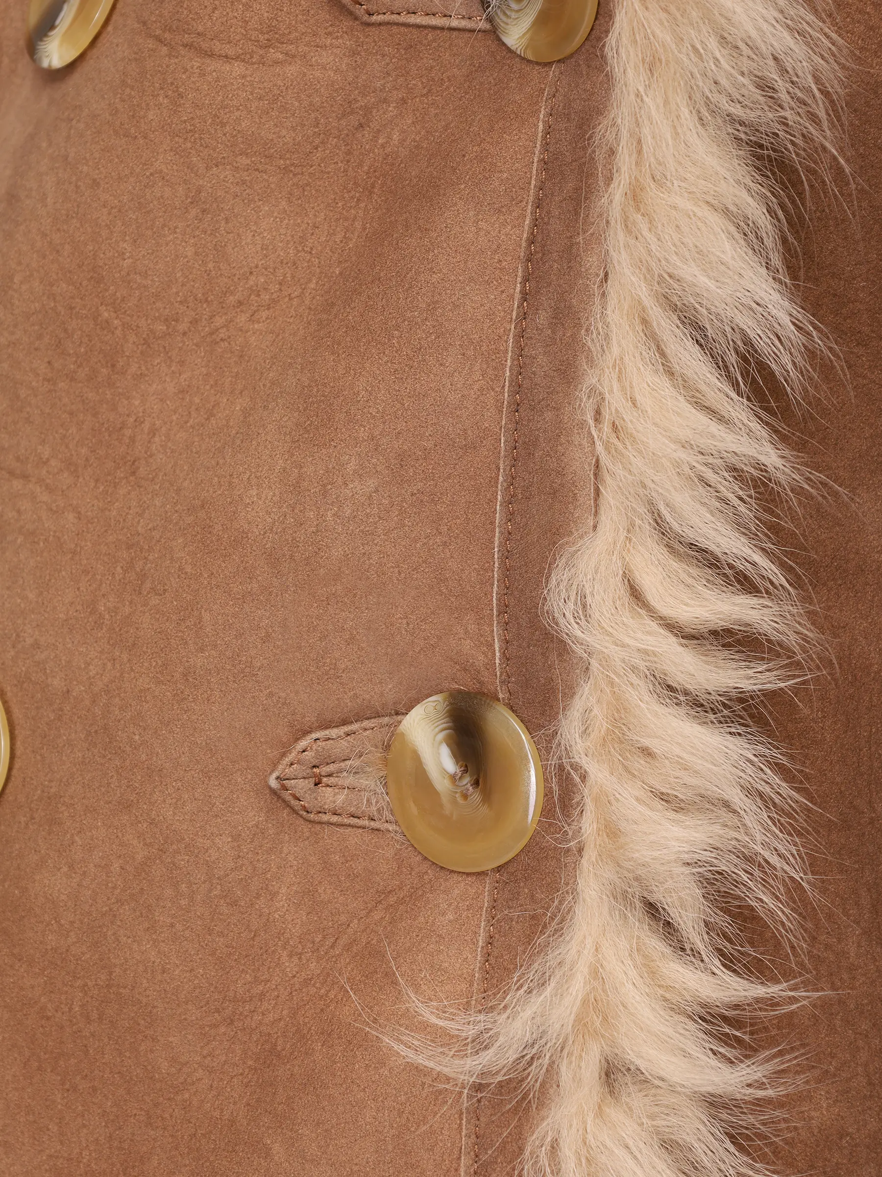 Дубленка двубортная