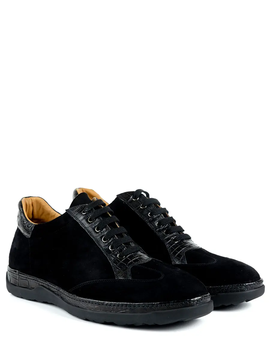 Кроссовки замшевые