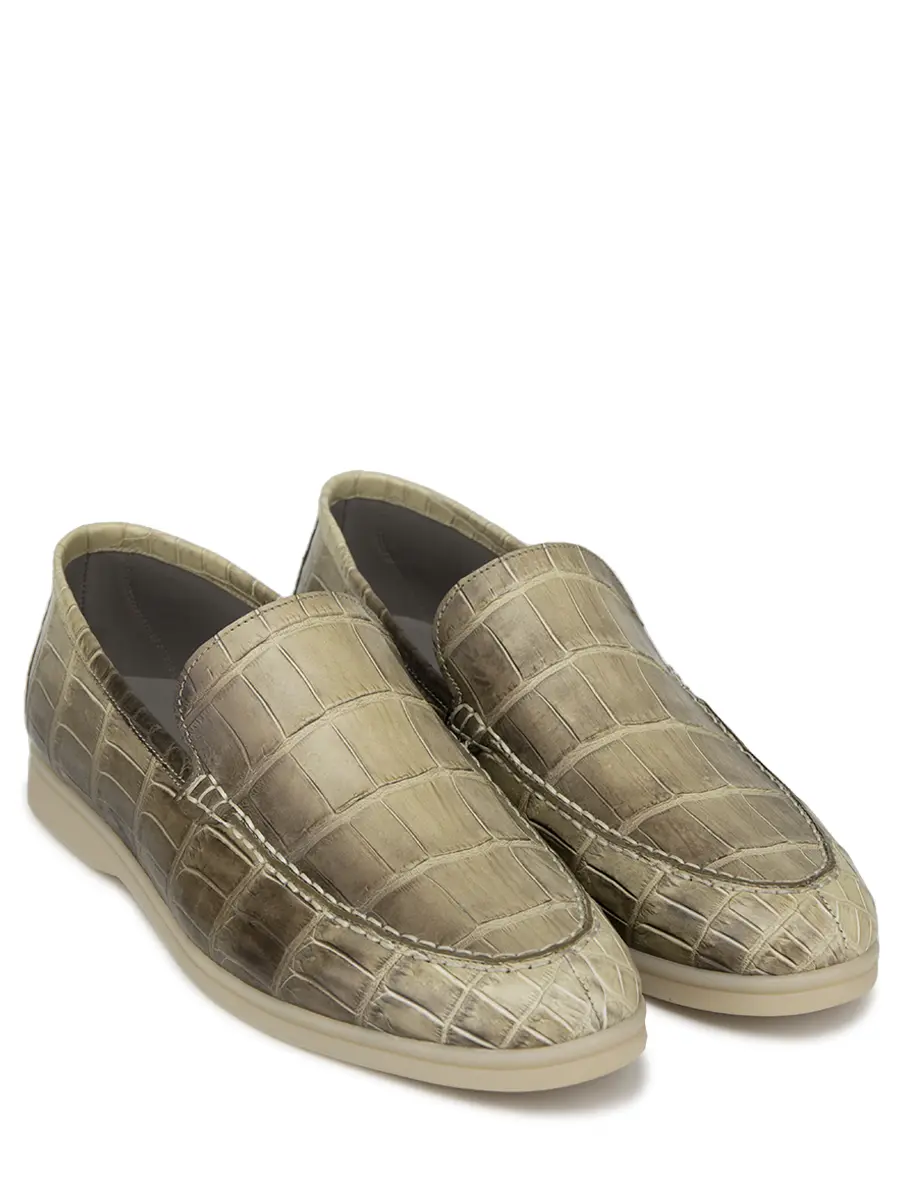 Лоферы из кожи крокодила