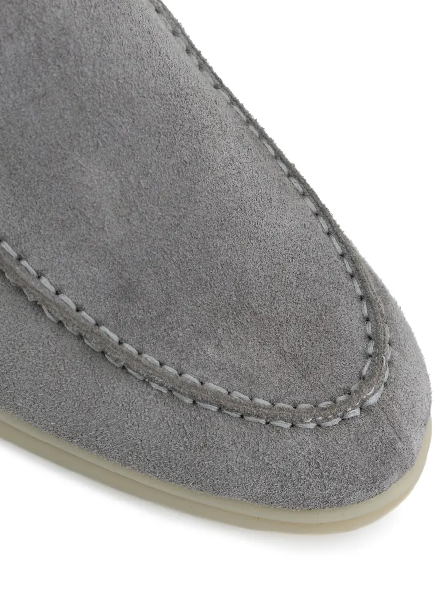 Лоферы замшевые