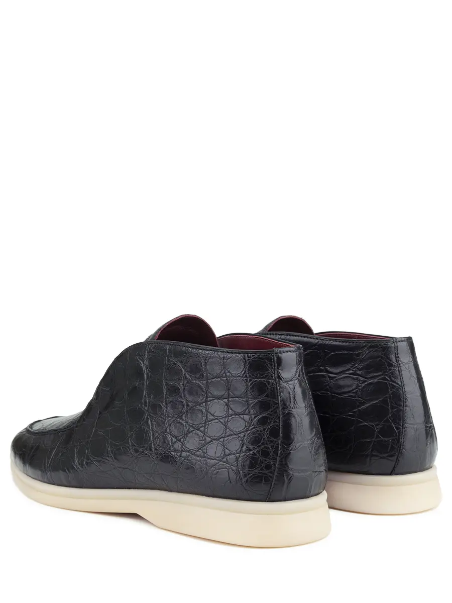 Лоферы из кожи крокодила