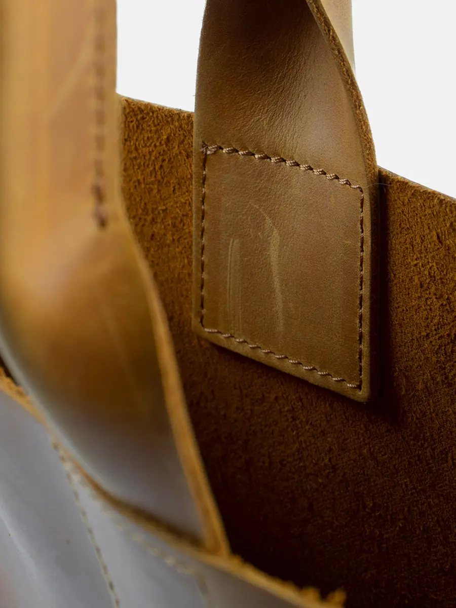 Сумка-тоут кожаная