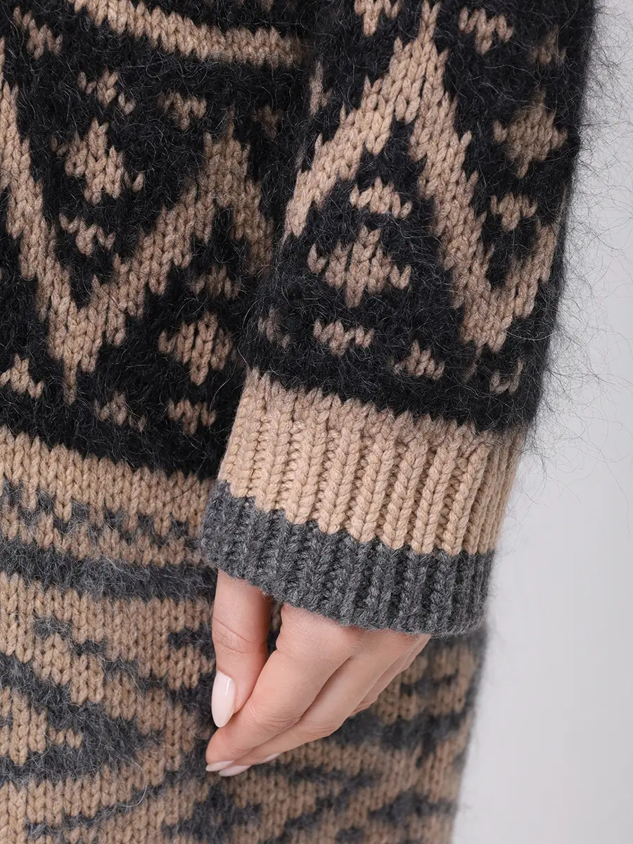 Кардиган вязаный