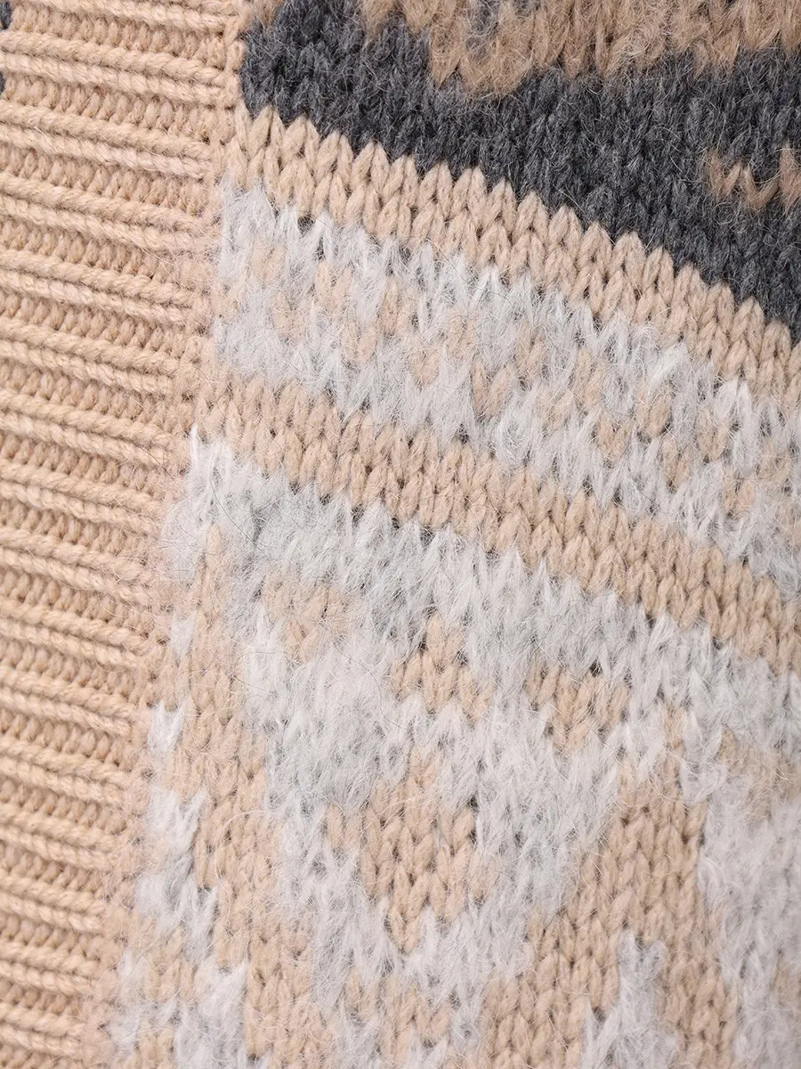 Кардиган вязаный