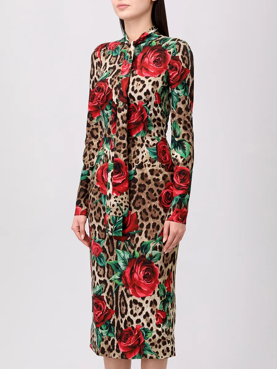 Платье шелковое