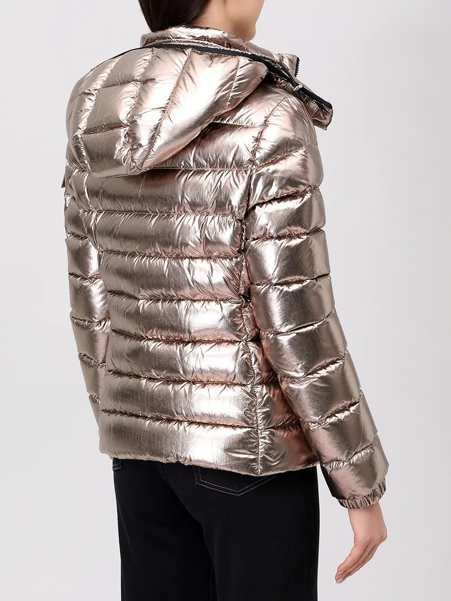 Пуховик стеганый