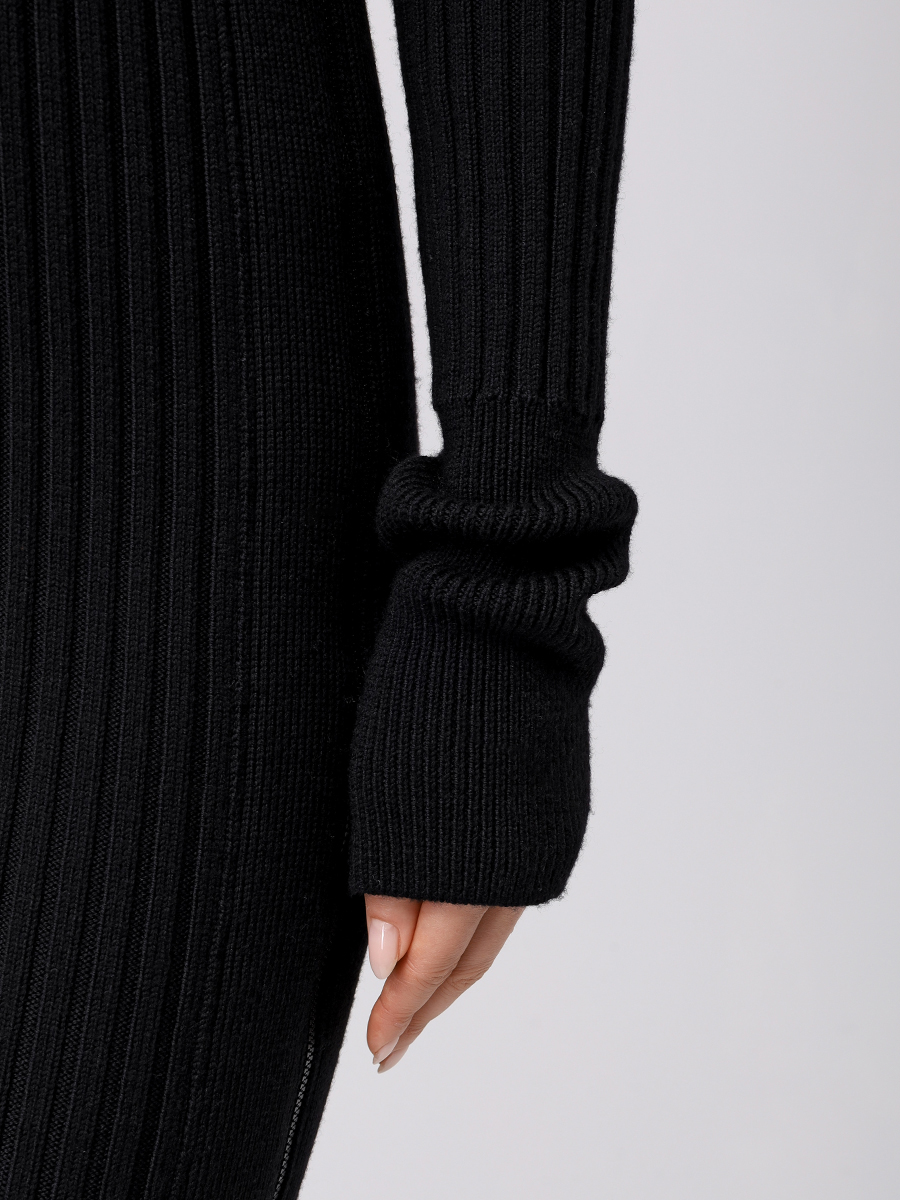 Платье шерстяное