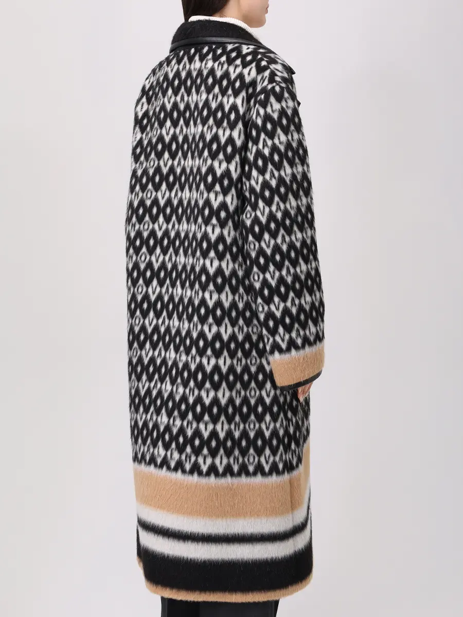 Пальто шерстяное