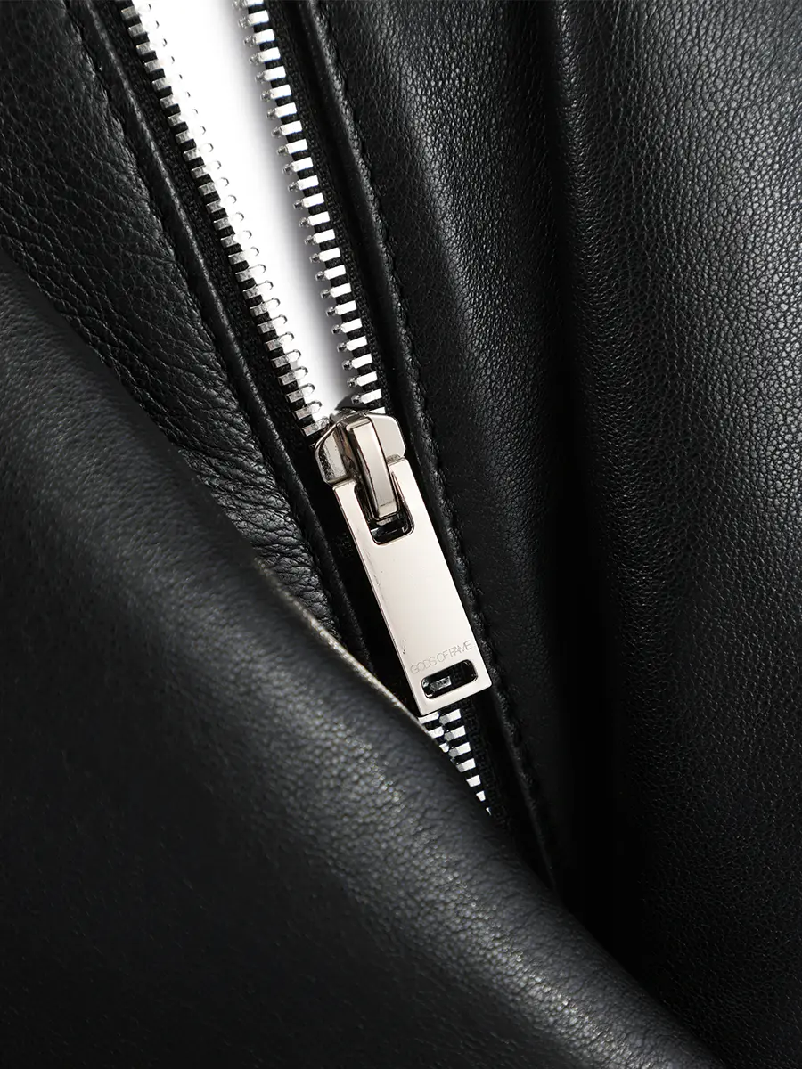 Куртка кожаная