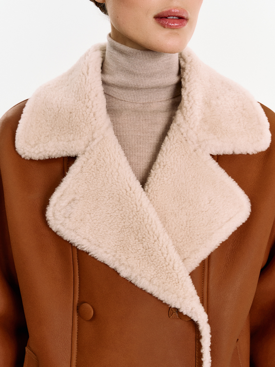 Дубленка двубортная