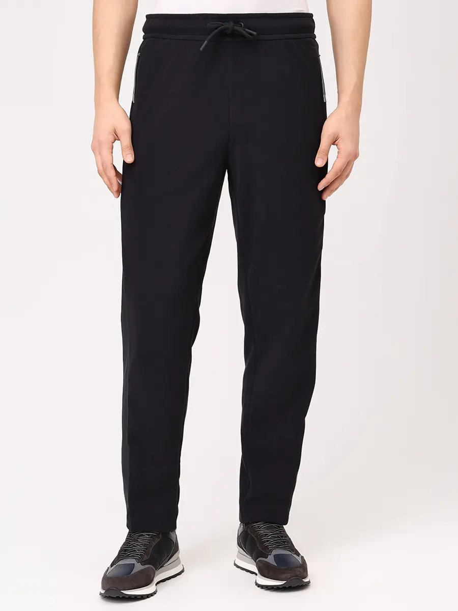 Костюм однотонный