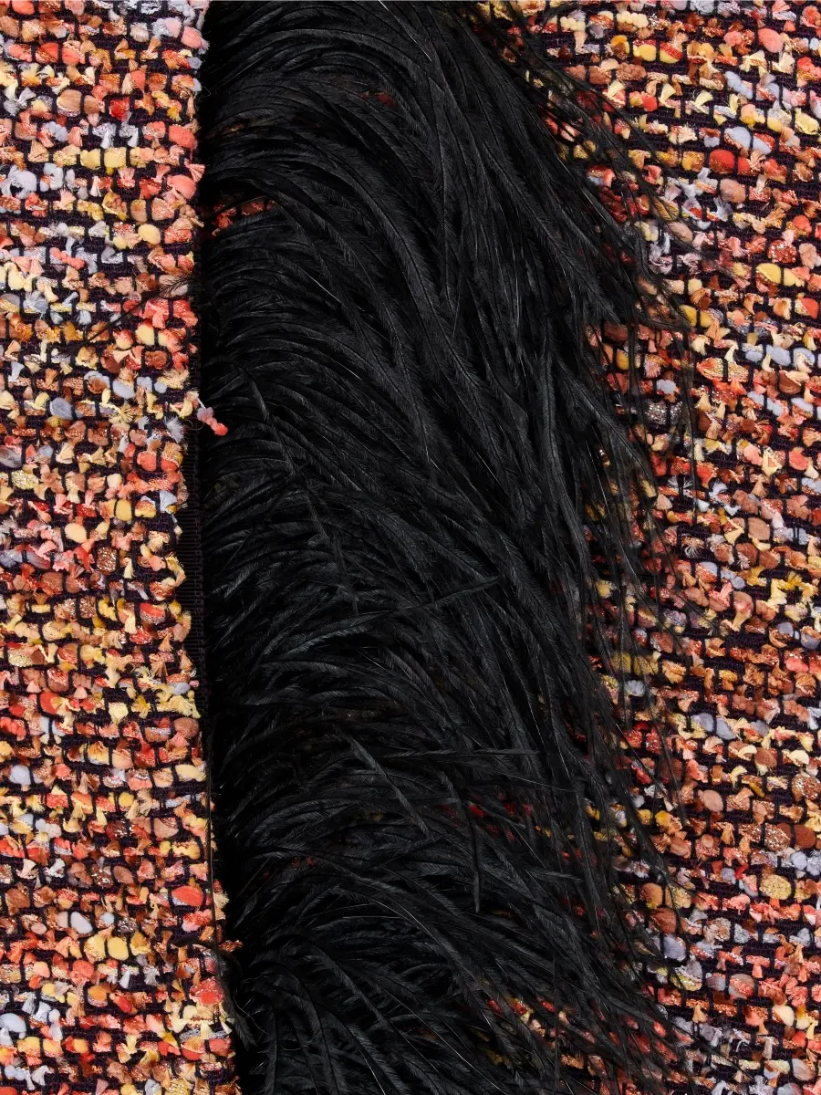 Кардиган с перьями