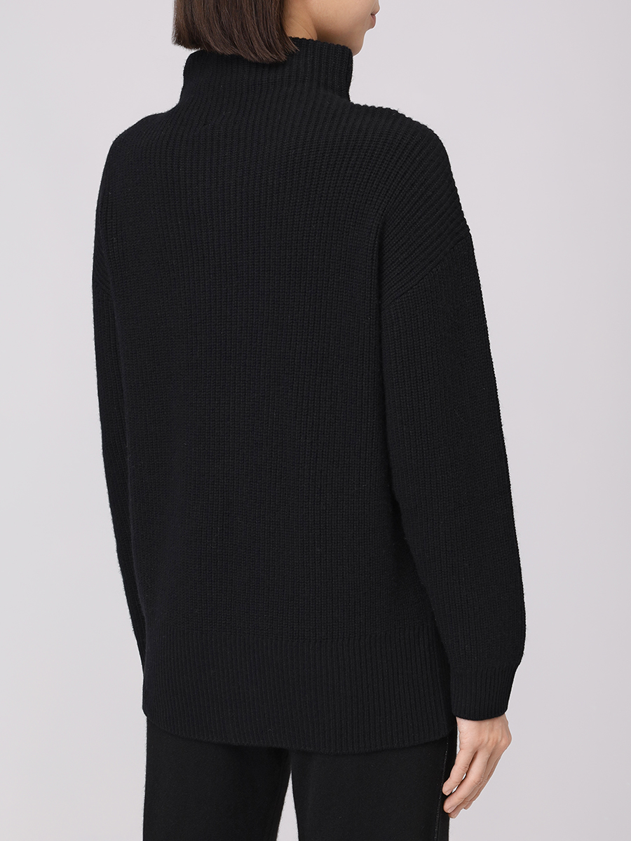 Свитер шерстяной