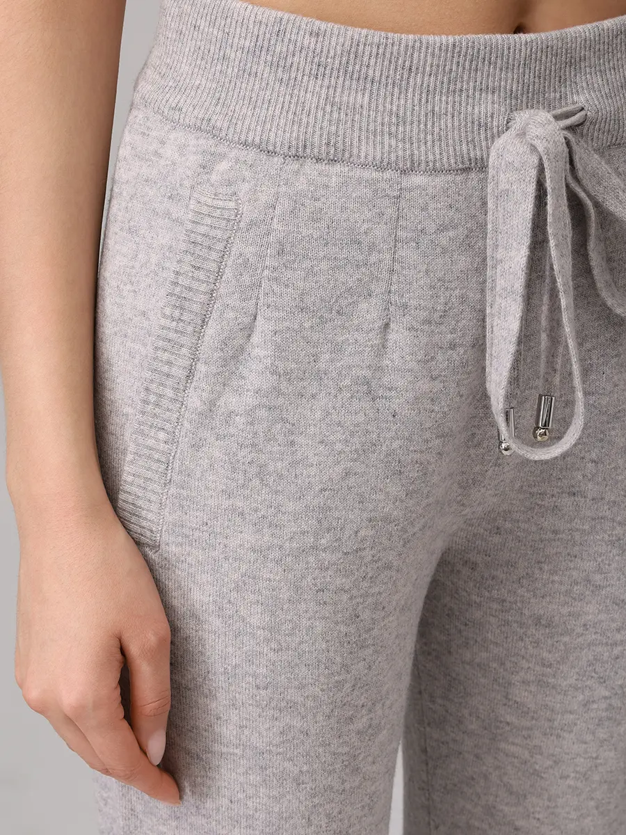 Брюки шерстяные