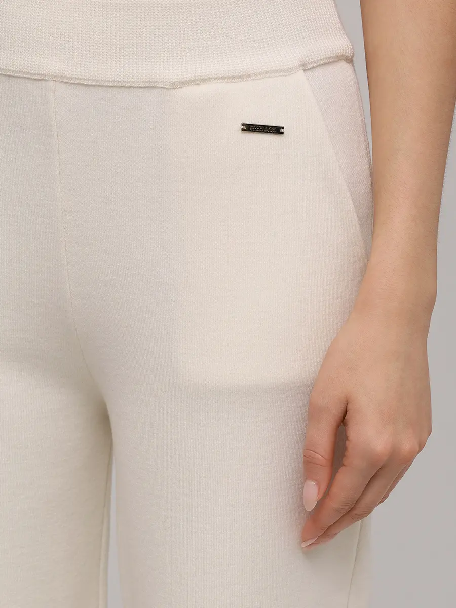 Брюки шерстяные