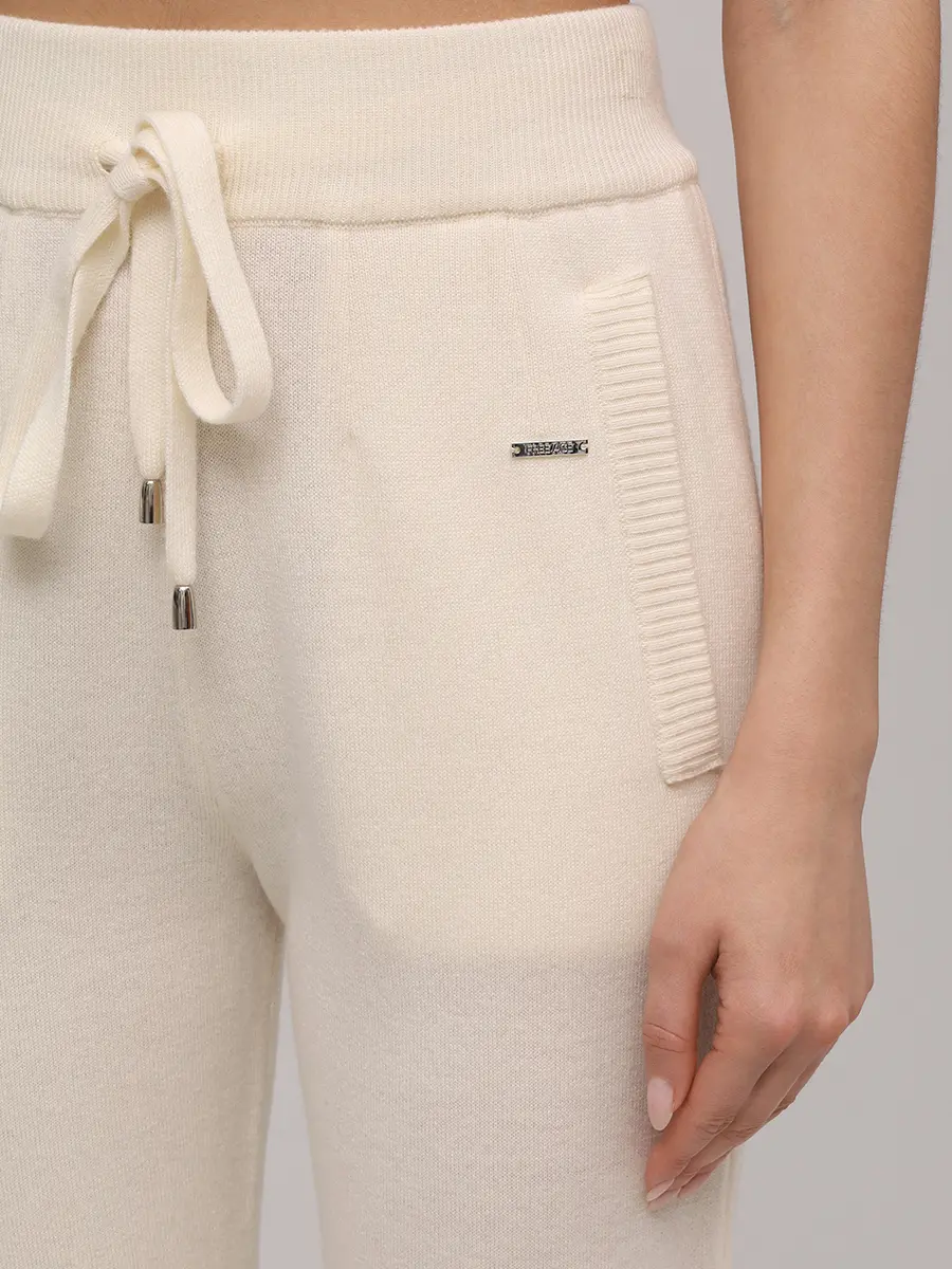 Брюки шерстяные