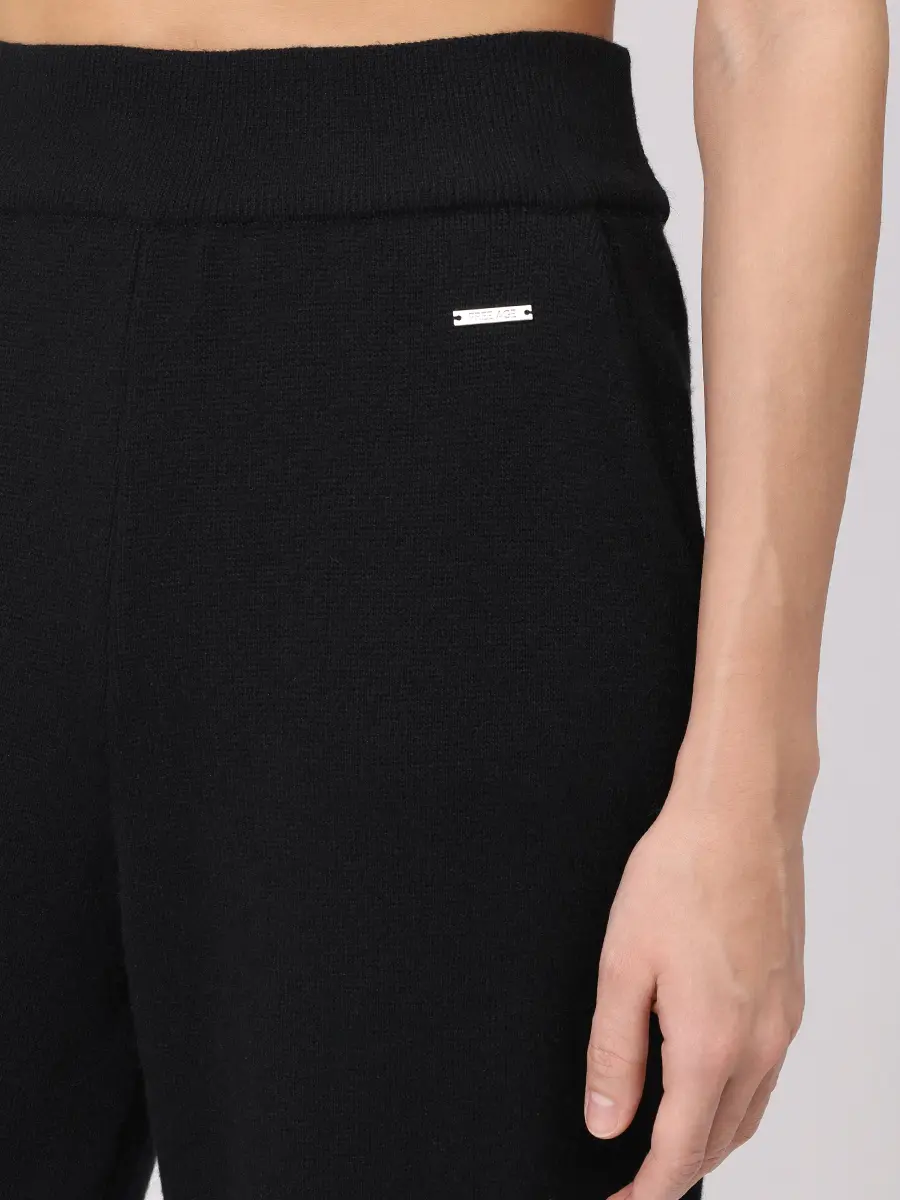 Брюки шерстяные