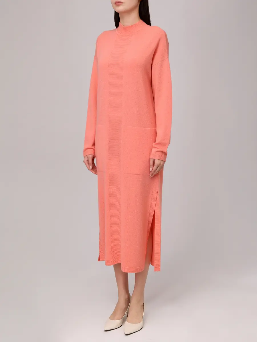 Платье шерстяное