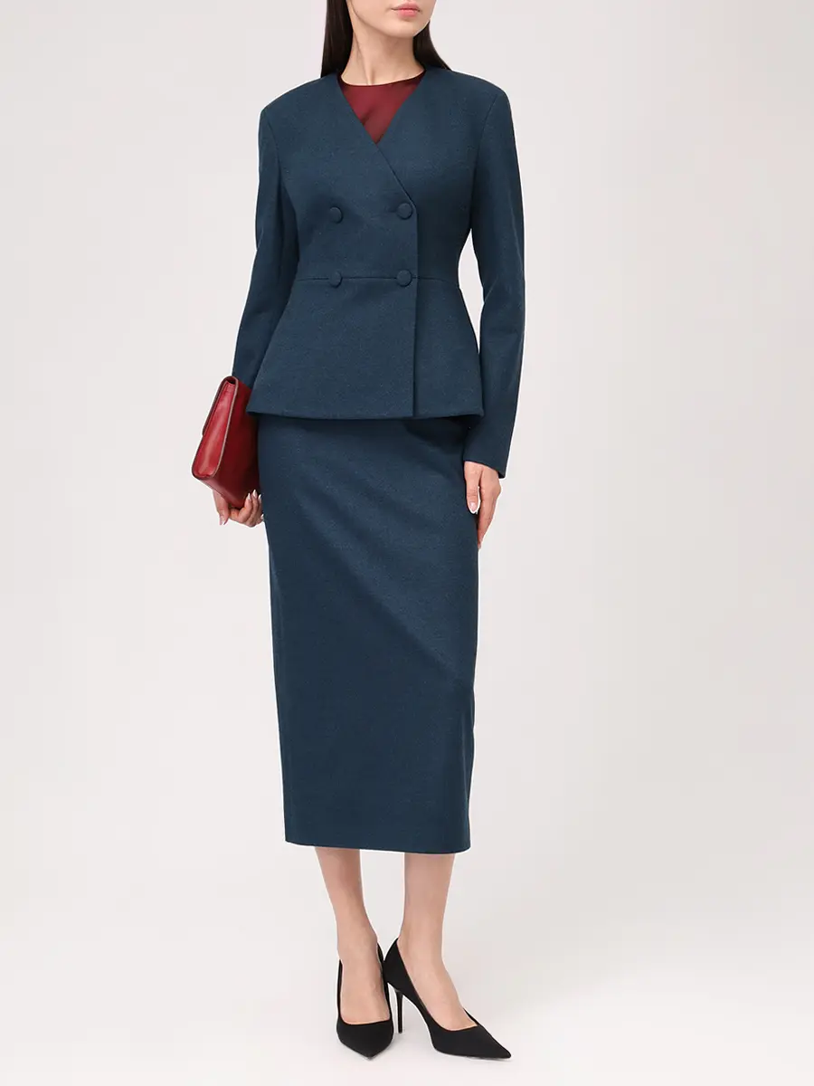 Костюм шерстяной