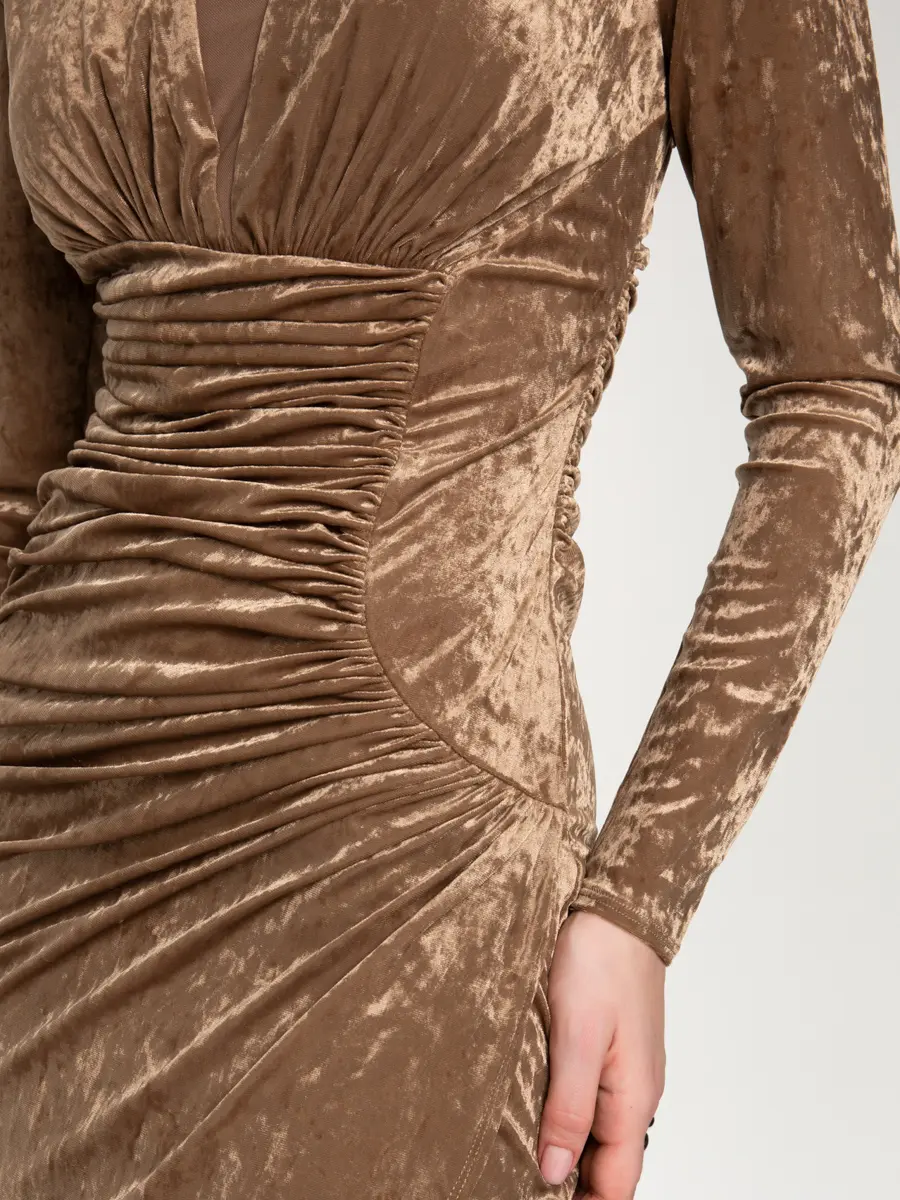 Платье однотонное