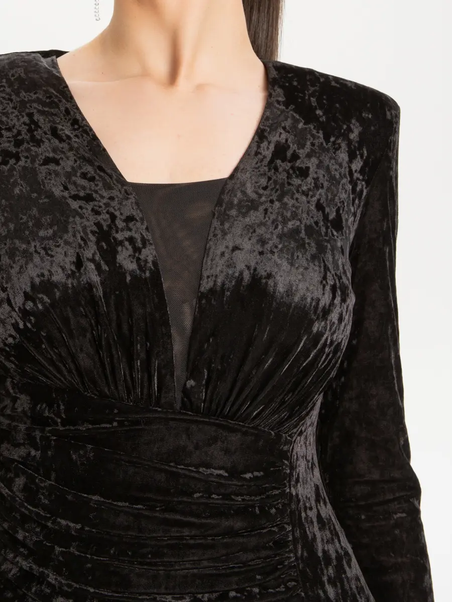 Платье однотонное