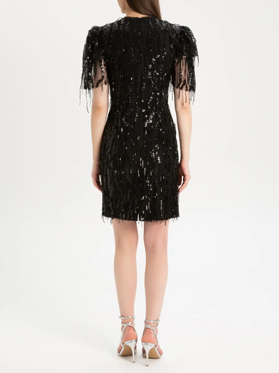 Платье с пайетками