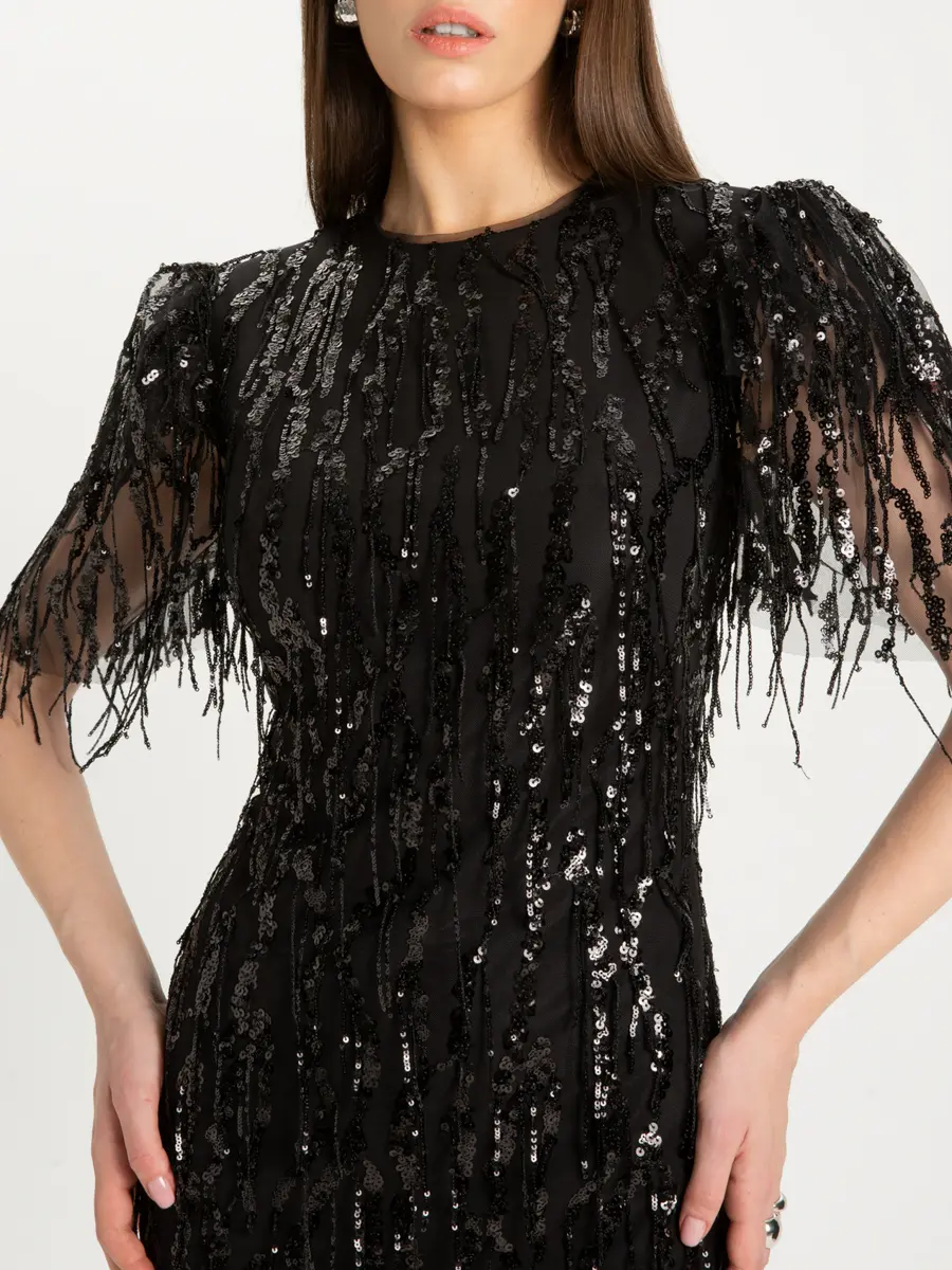 Платье с пайетками