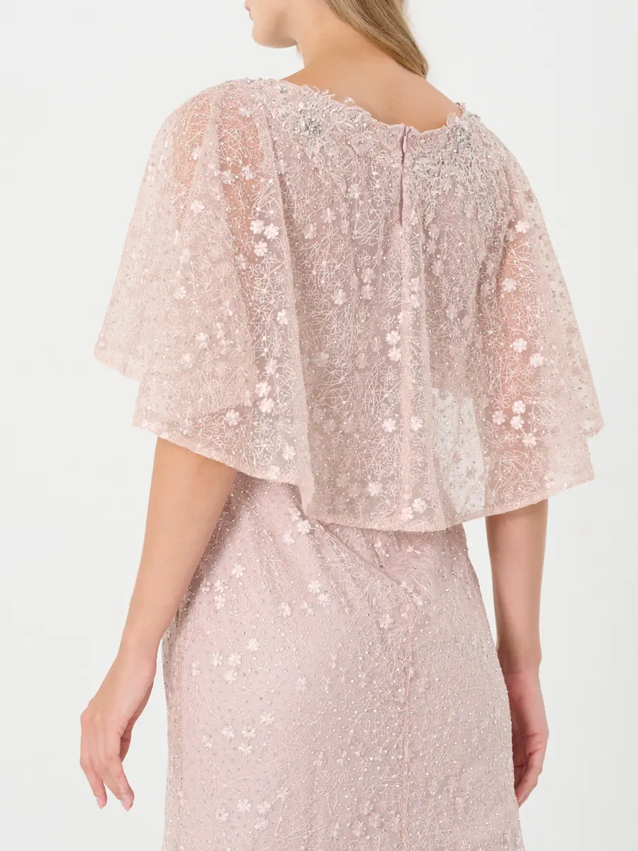 Платье с декором