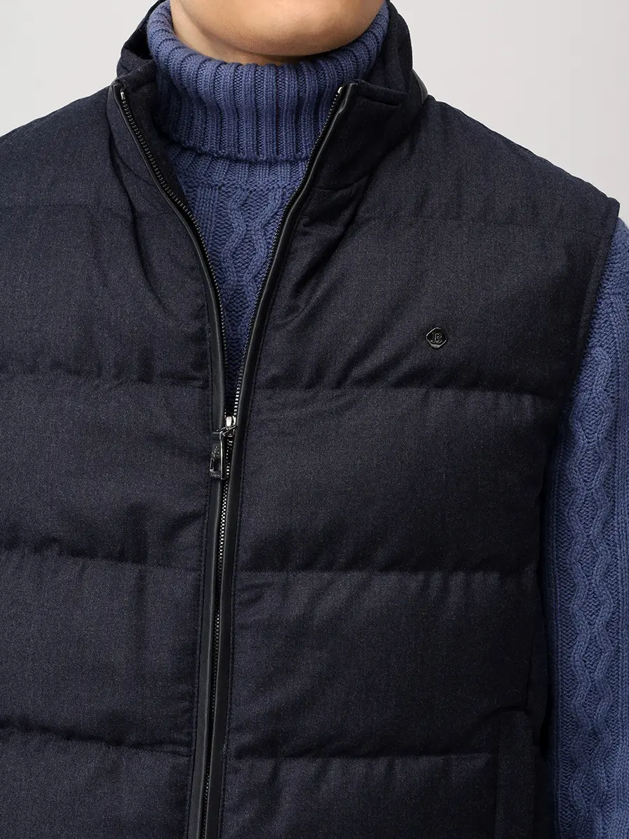 Жилет стеганый