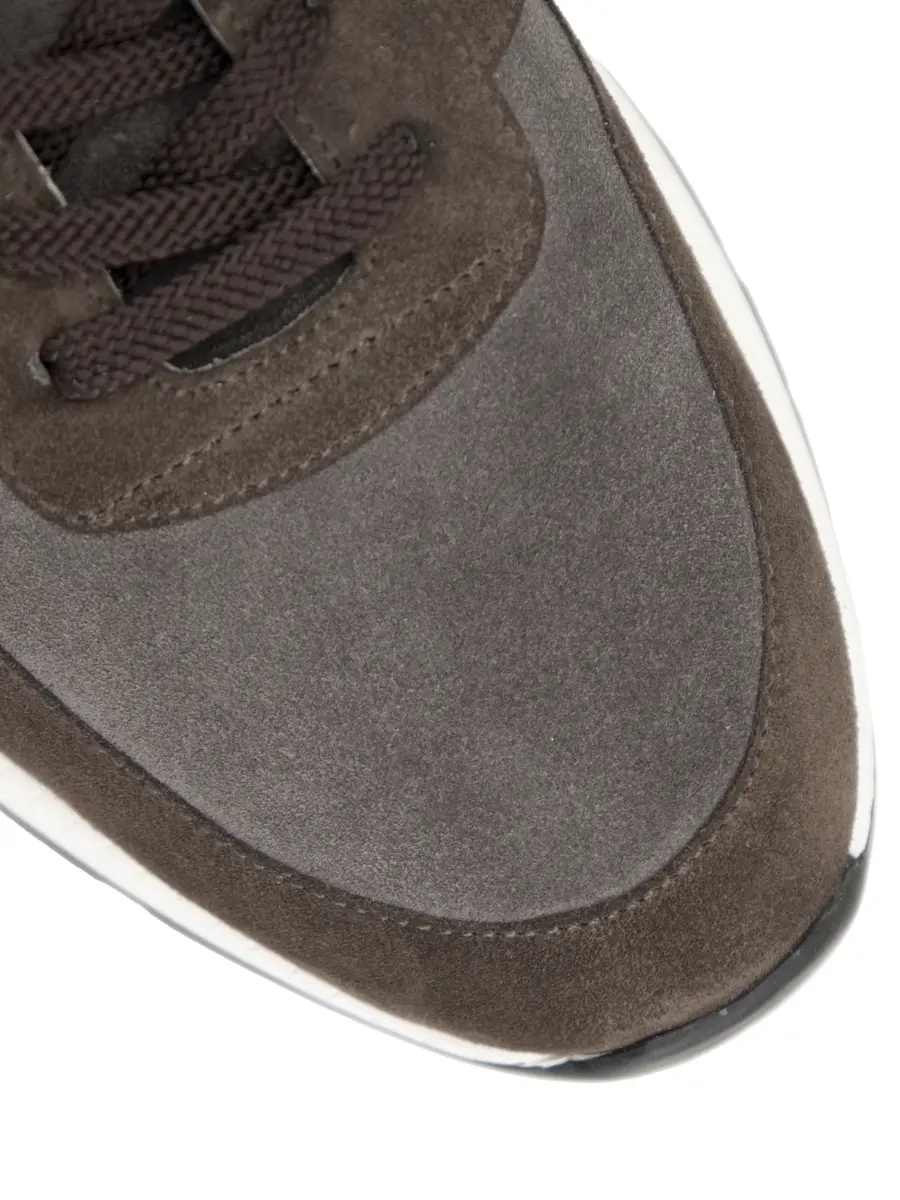 Кроссовки замшевые