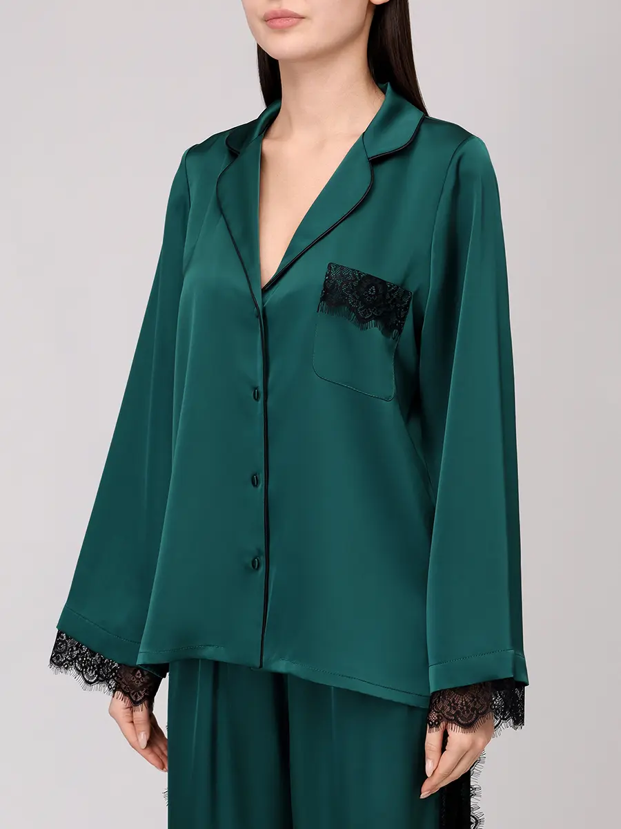 Костюм из шелка и вискозы