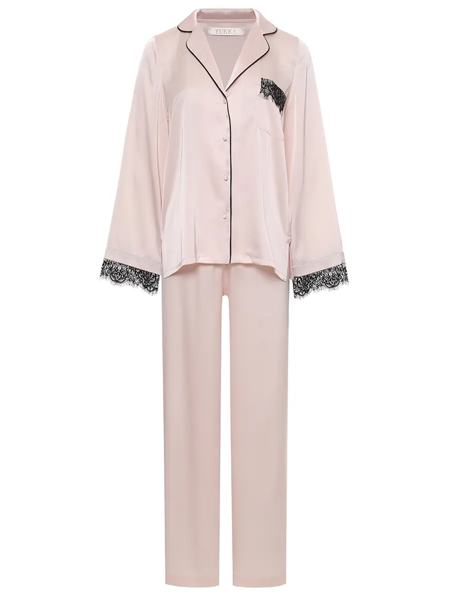 Костюм из шелка и вискозы