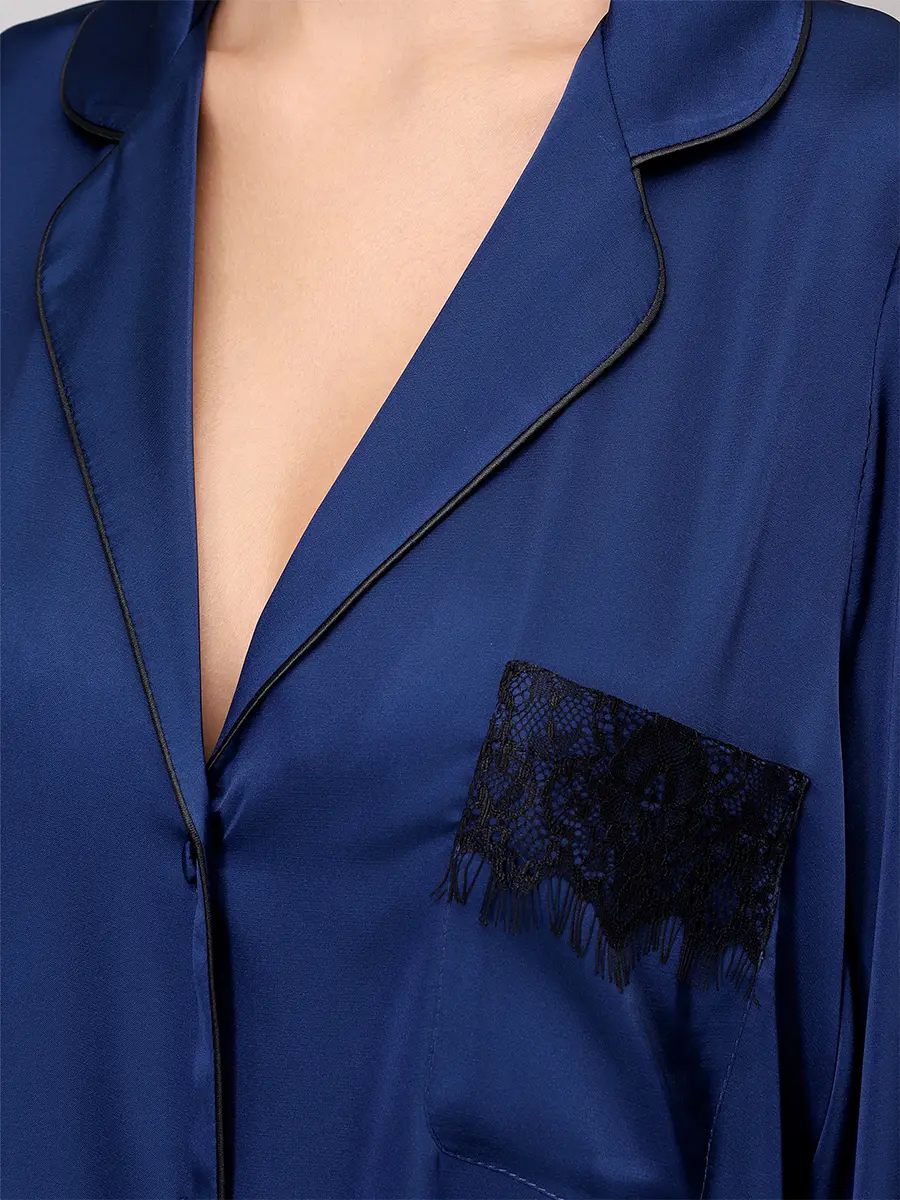 Костюм из шелка и вискозы