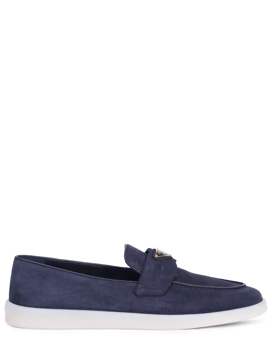 Лоферы замшевые